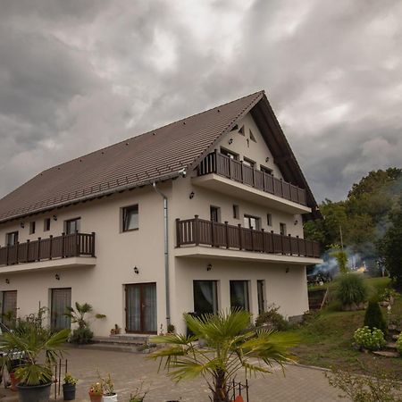Pensiunea Trei Stejari Slimnic Extérieur photo