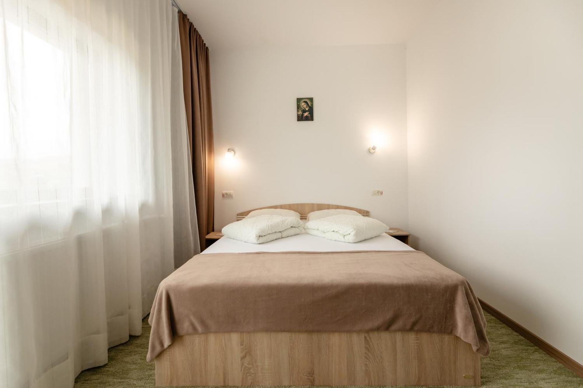 Pensiunea Trei Stejari Slimnic Extérieur photo